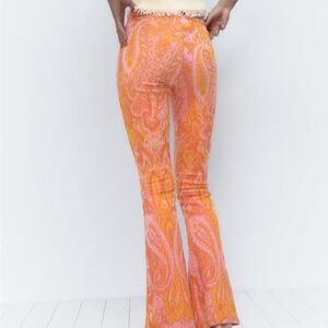 🧡🔥NWT Zara  Stretchy Flare Pull On Pants.
Size S.